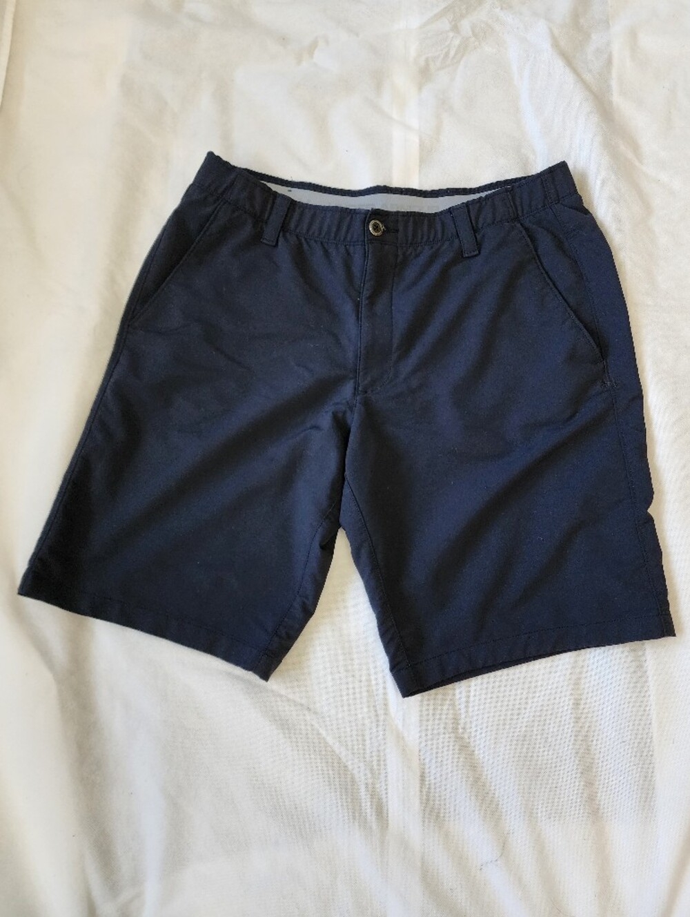 Under Armour Heat Gear Loose  Men's   Shorts Size 38